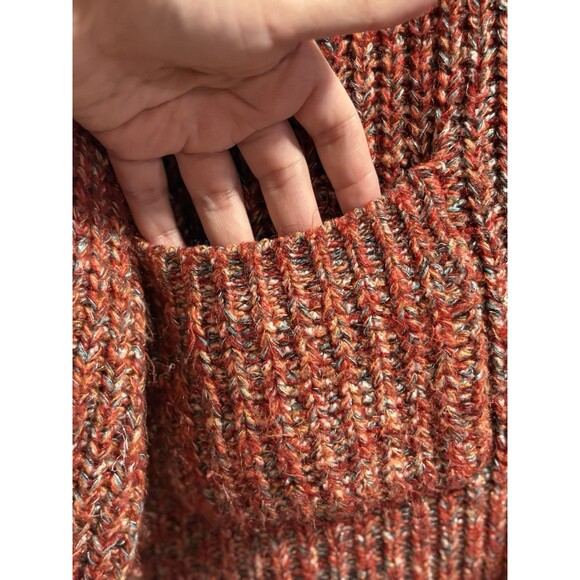 Universal Thread Target Women's V-neck Red Blend Button Cable Cardigan Small - Picture 5 of 7